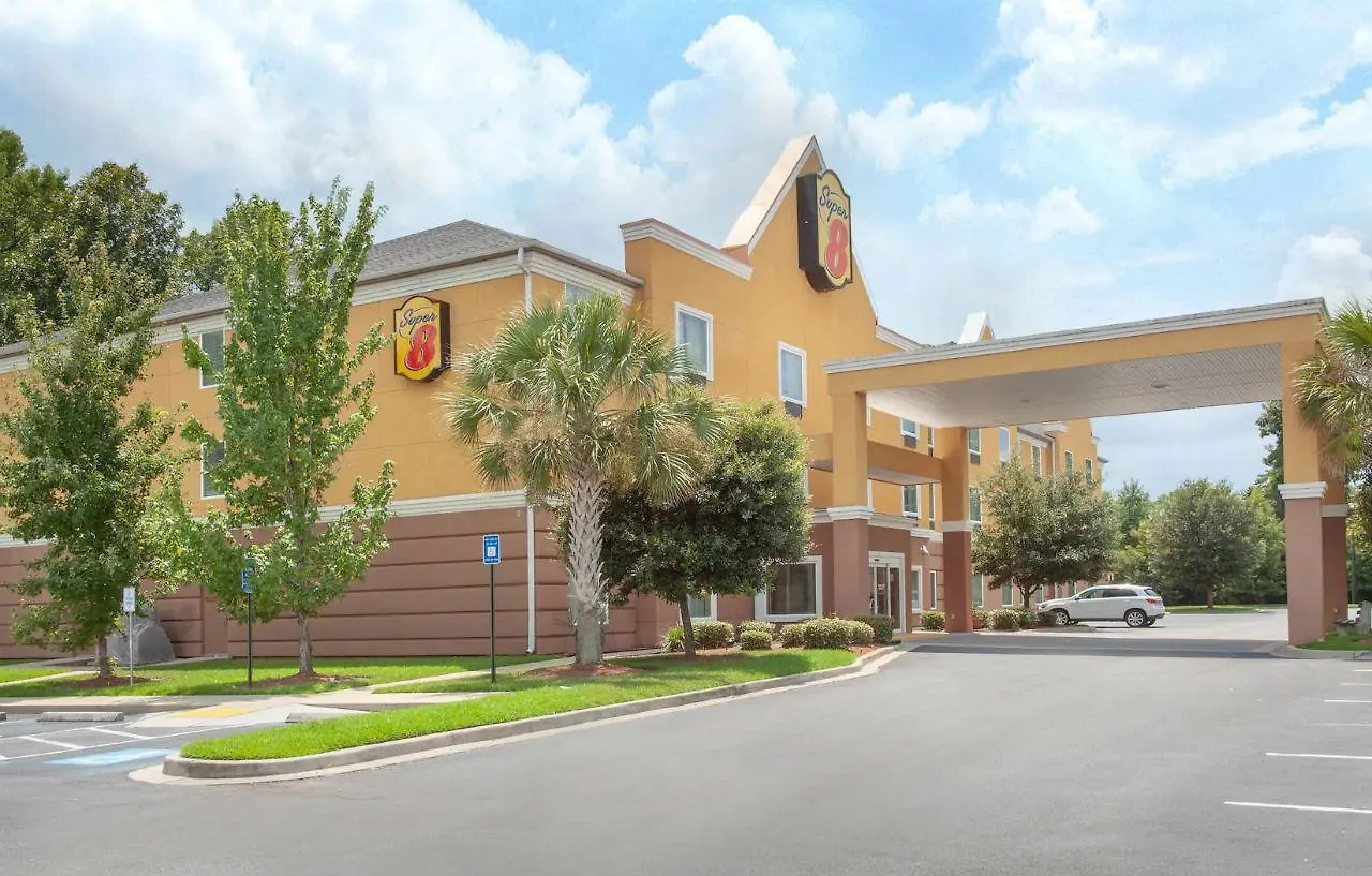 Spark By Hilton Savannah South I-95 Georgetown فندق