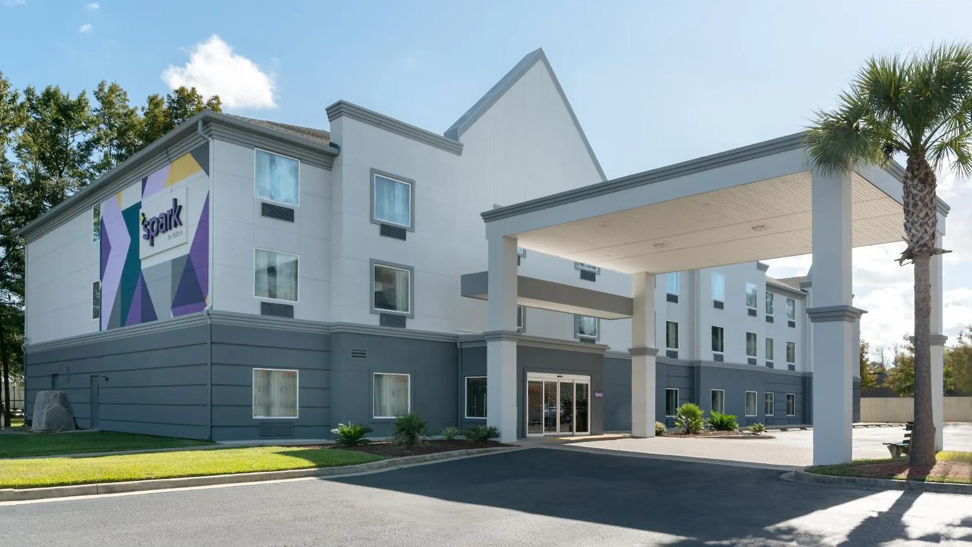 Spark By Hilton Savannah South I-95 location